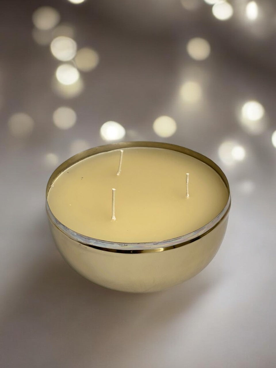 Mild Citrus Candle in Polished Brass Container