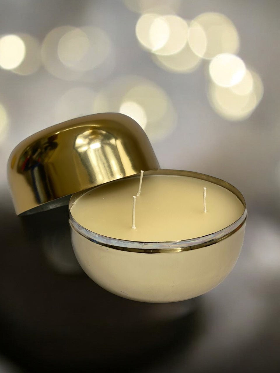 Mild Citrus Candle in Polished Brass Container