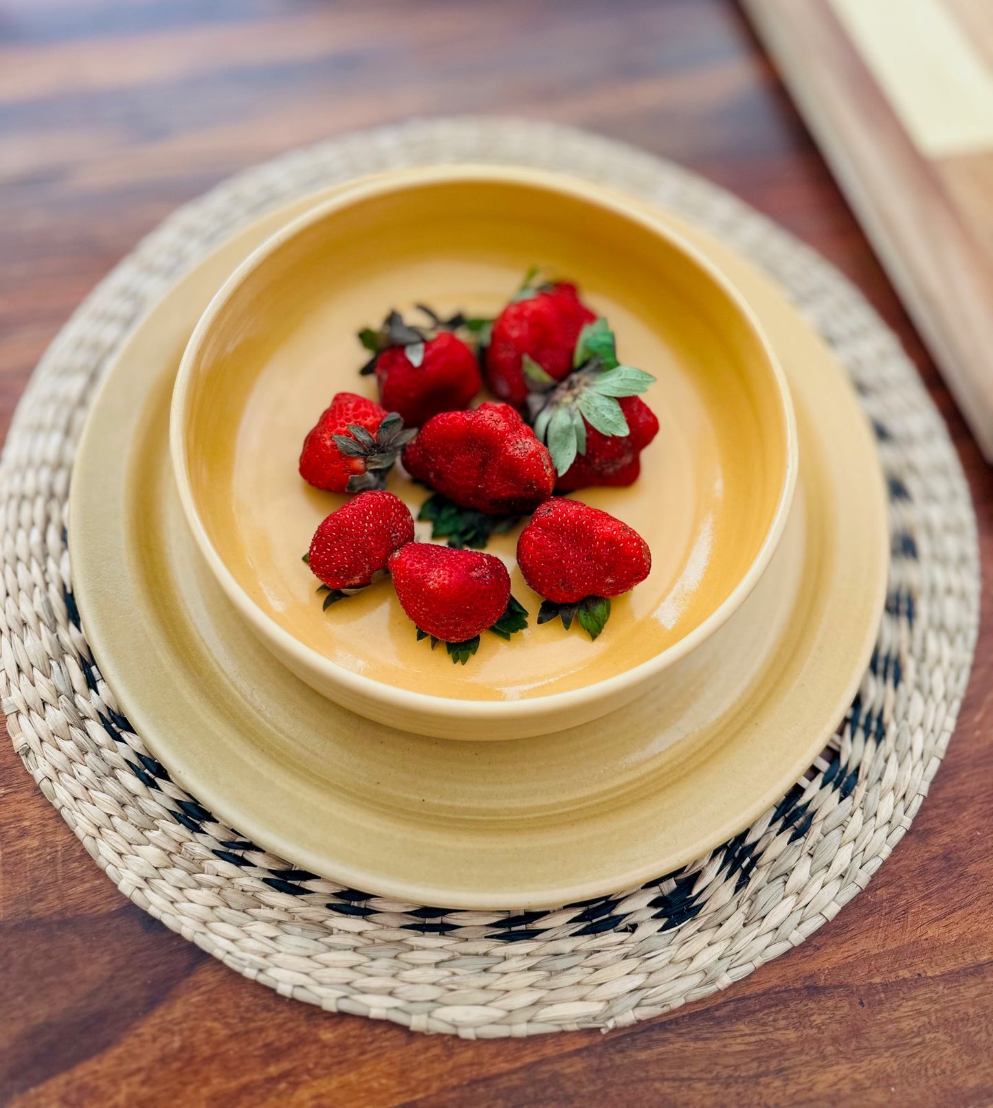 Dinner Plate | 11 inches | Sunshine Yellow