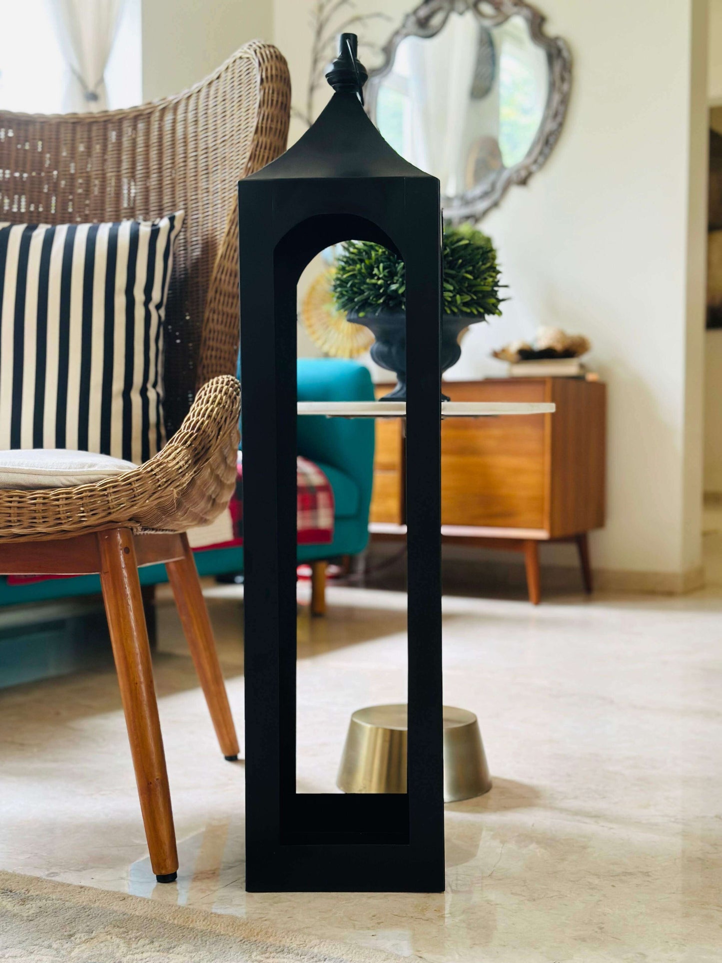 Old Manor Outdoor Metal Lantern