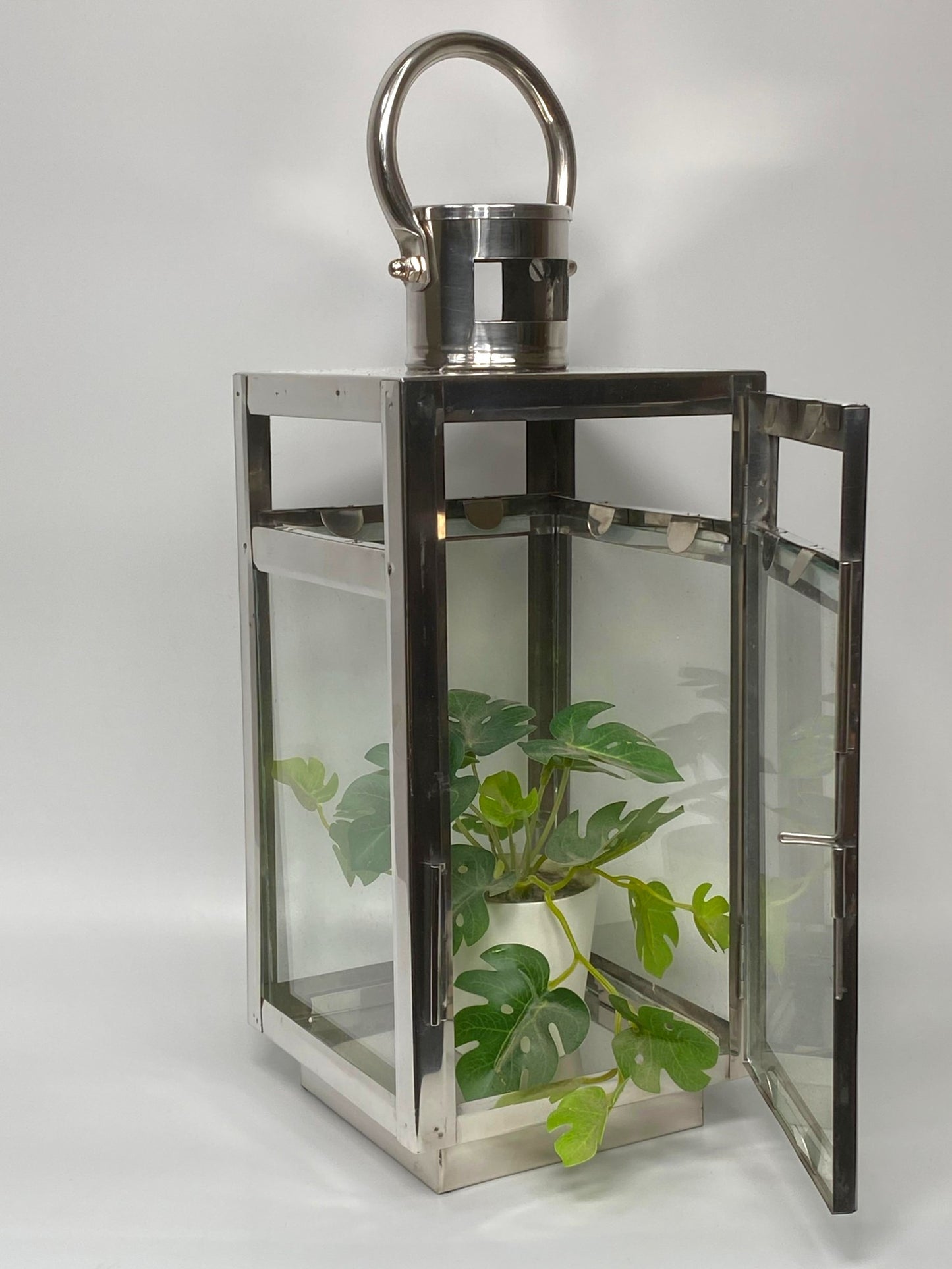 Steel glass lantern square