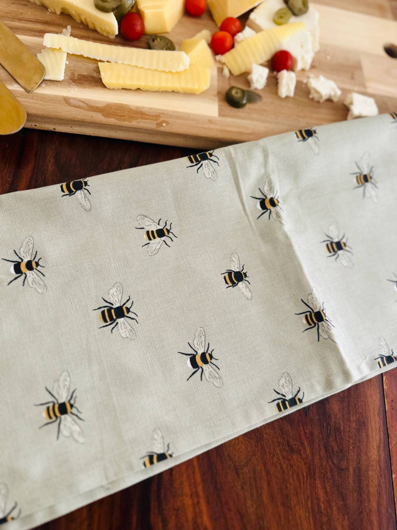 Tea Towels | Bee Print | Cotton | Set of 2